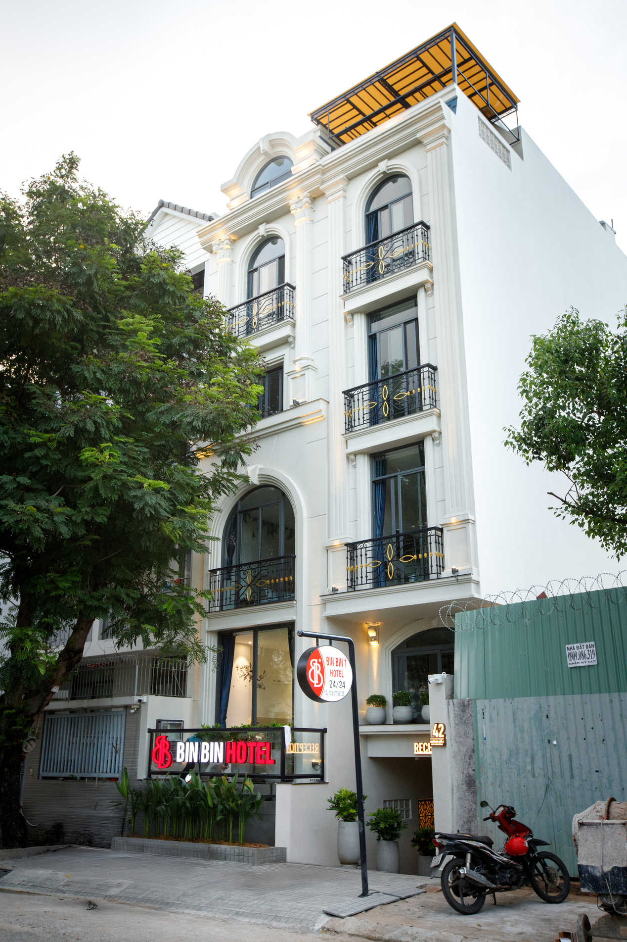 Bin Bin Hotel 1 - 2