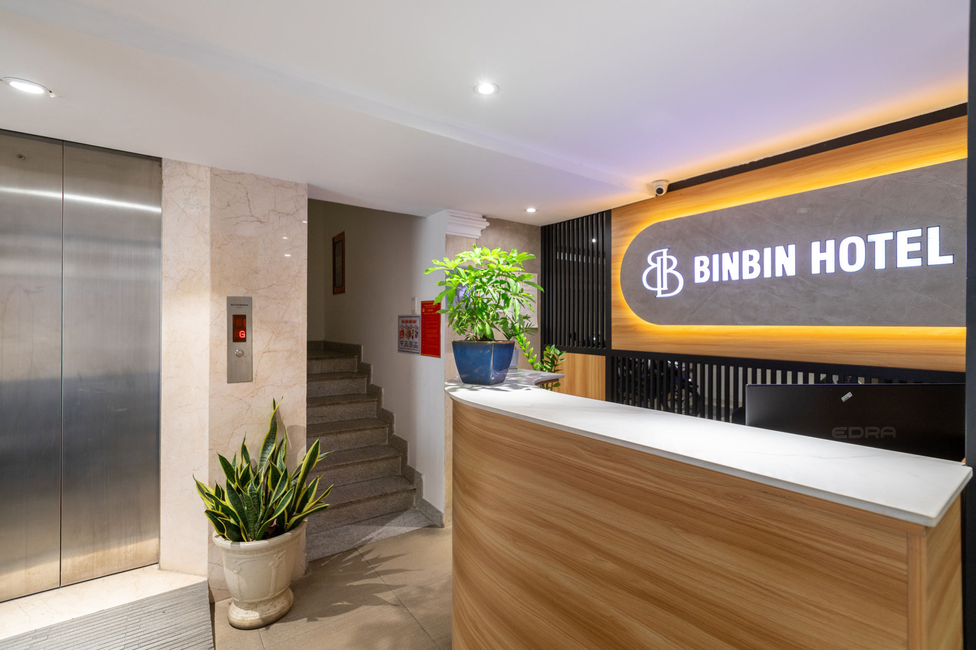Bin Bin Hotel 2 - 4